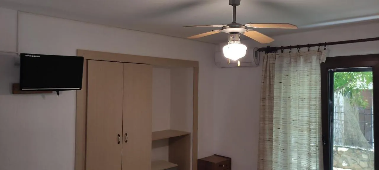 Valachis Central Studios Νέος Μαρμαράς Διαμέρισμα